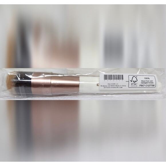 Ever Beauty NIP FACE 2 BRUSH Beveled Edge Wide Edge Foundation Brush - Picture 8 of 14